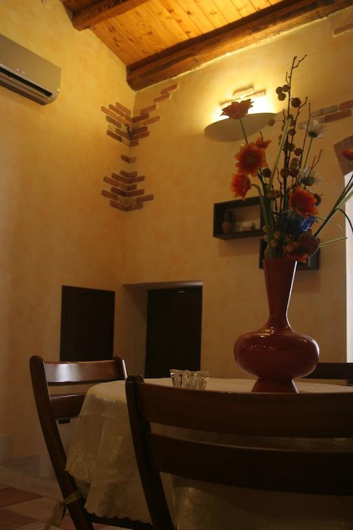 Alla Corte Dei Ventimiglia Montelepre 외부 사진